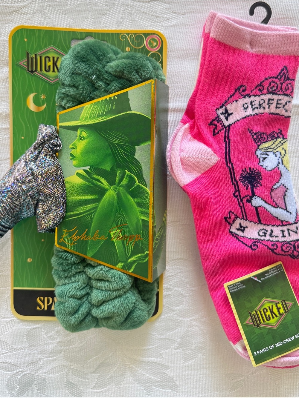 2 Wicked Pink Glinda 2-pr Pack Womens Crew Socks & Elphaba Thropp Spa Headband